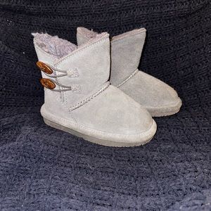 Grey BearPaw boots